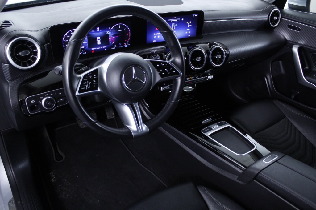 Mercedes-Benz Classe CLA - 180