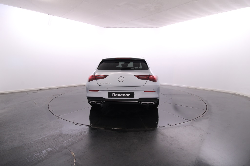 Mercedes-Benz Classe CLA - 180