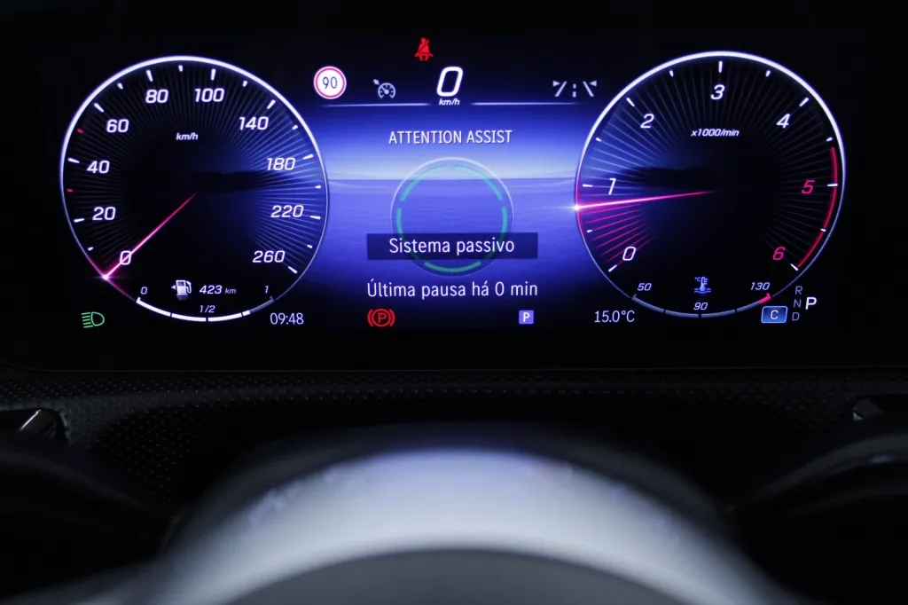 Mercedes-Benz Classe CLA - 180