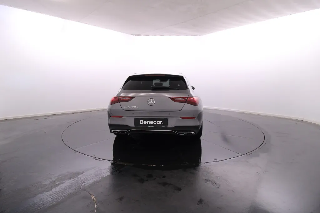Mercedes-Benz Classe CLA - 180