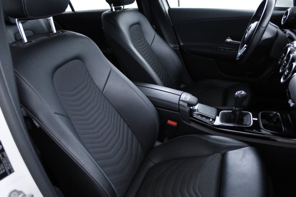 Mercedes-Benz Classe A - 180