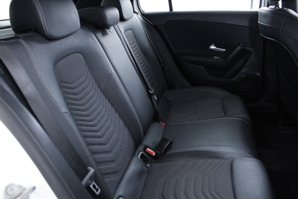 Mercedes-Benz Classe A - 180