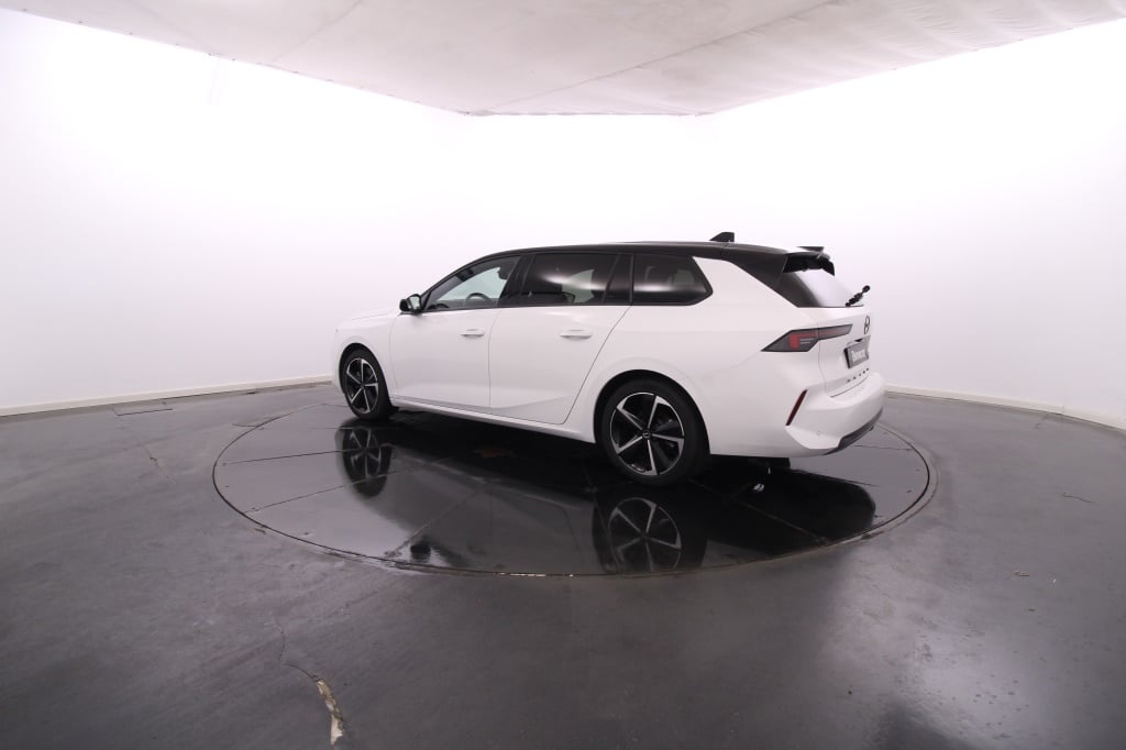 Opel Astra Sports Tourer