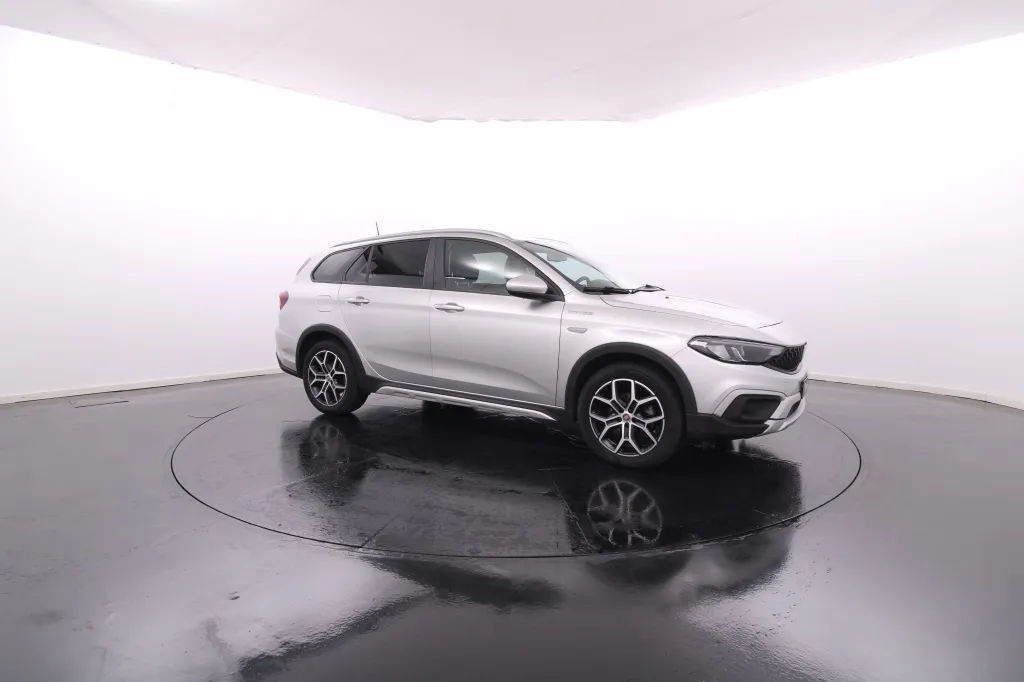 Fiat Tipo Station Wagon Cross
