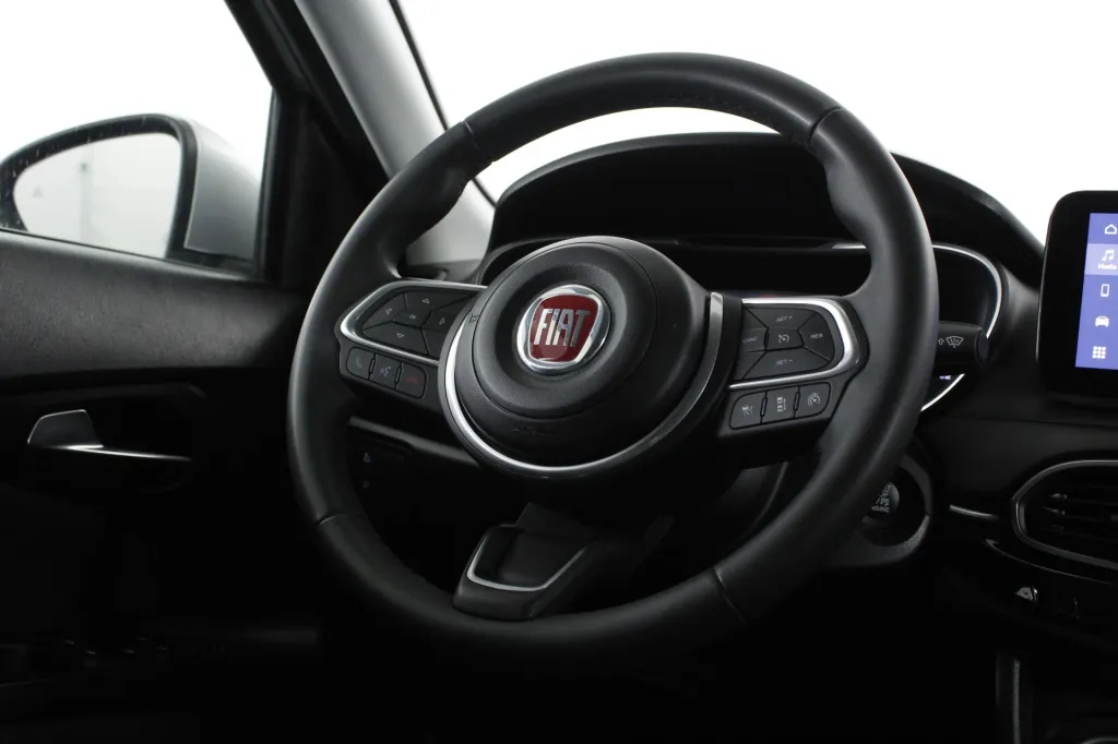 Fiat Tipo Station Wagon Cross