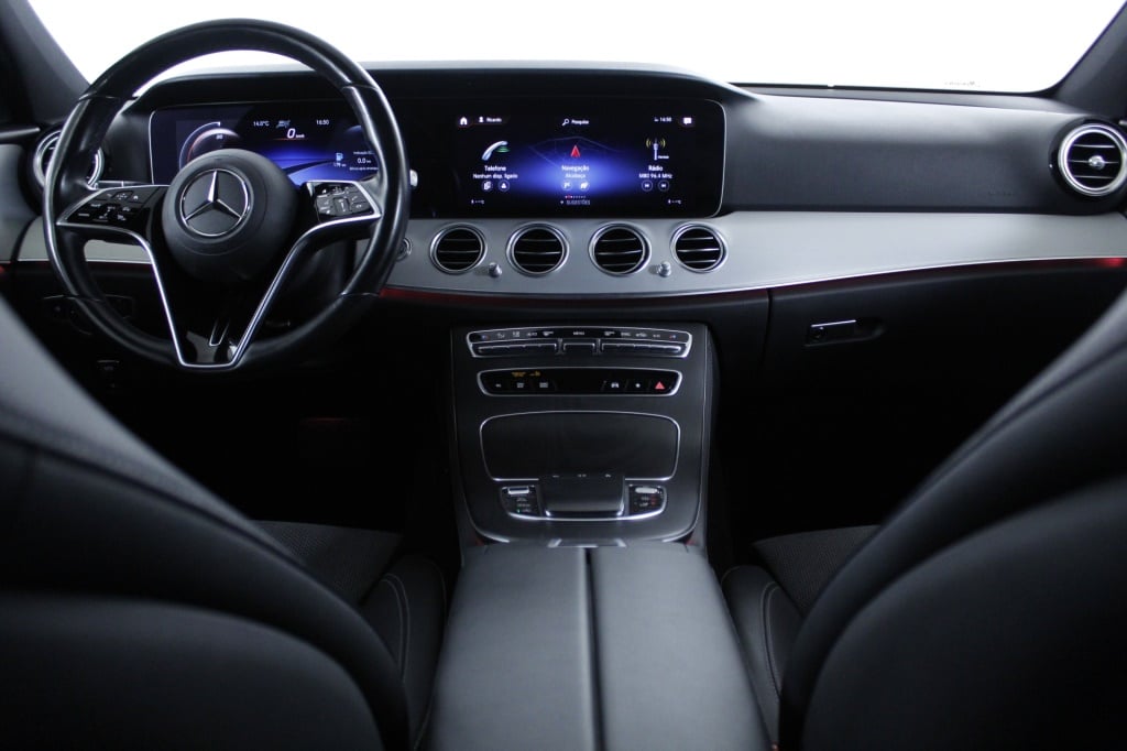 Mercedes-Benz Classe E - 220