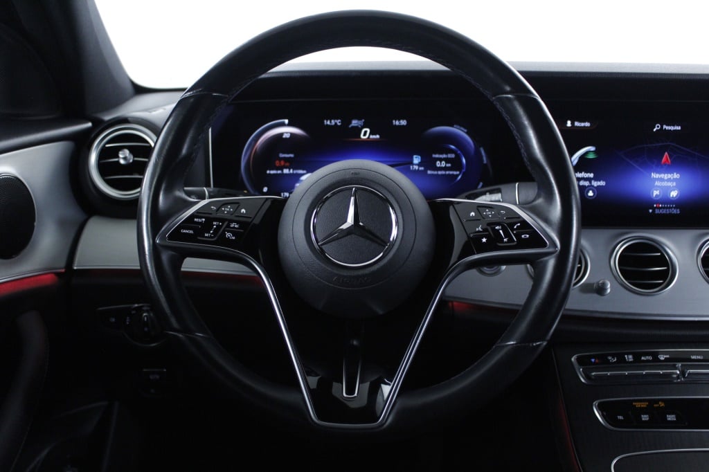 Mercedes-Benz Classe E - 220