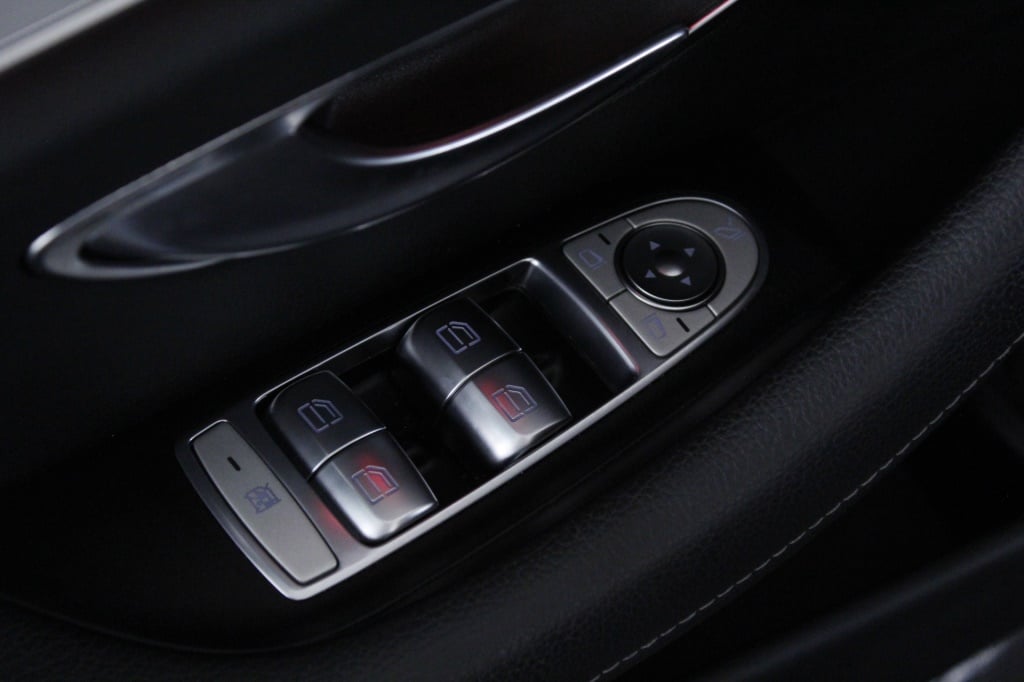 Mercedes-Benz Classe E - 220