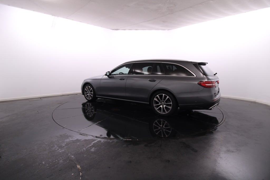 Mercedes-Benz Classe E - 220