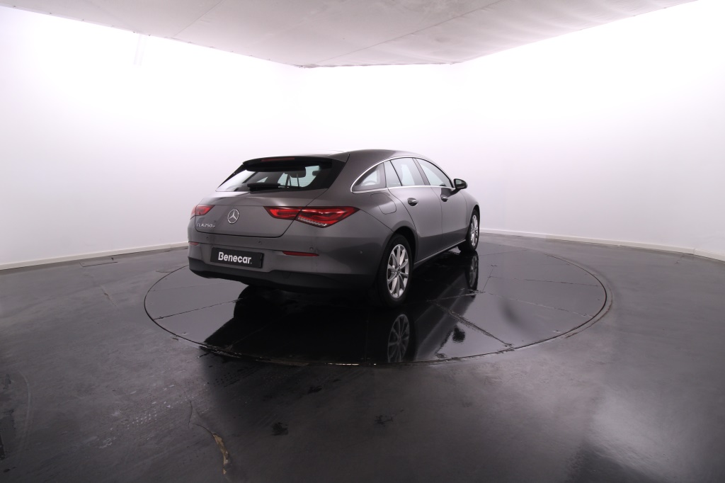 Mercedes-Benz Classe CLA - 250