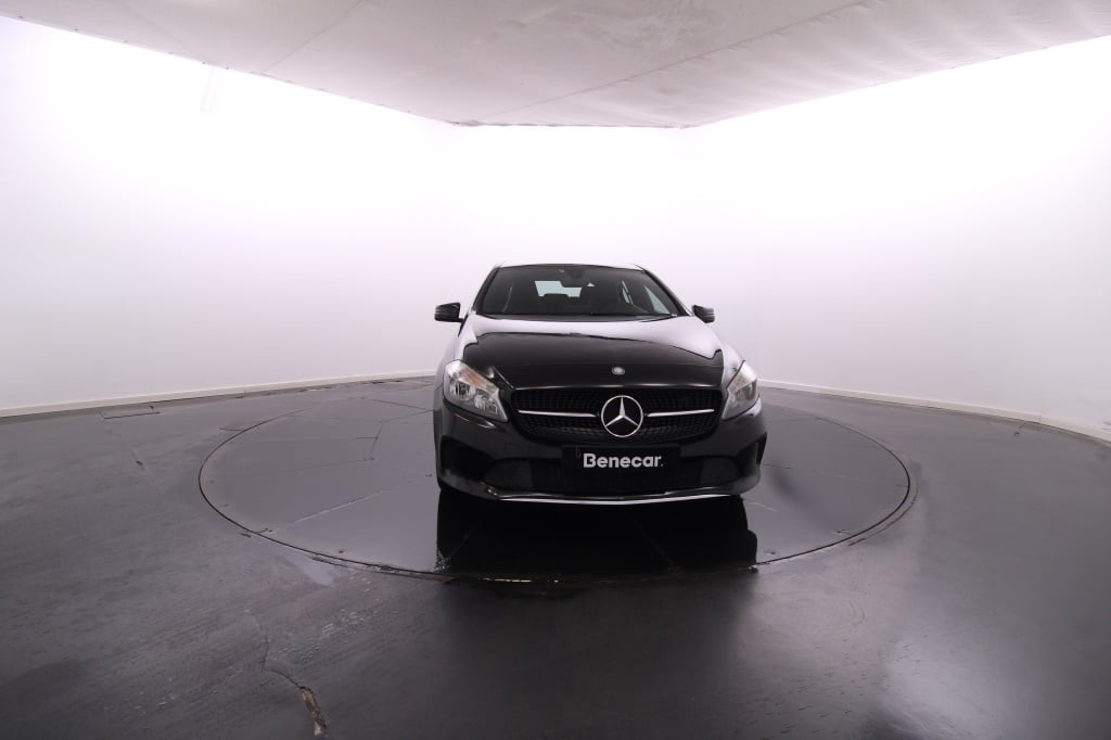 Mercedes-Benz Classe A - 180