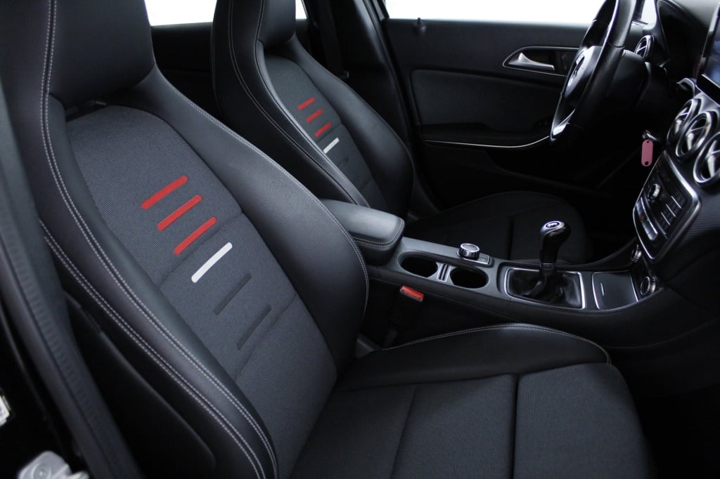 Mercedes-Benz Classe A - 180