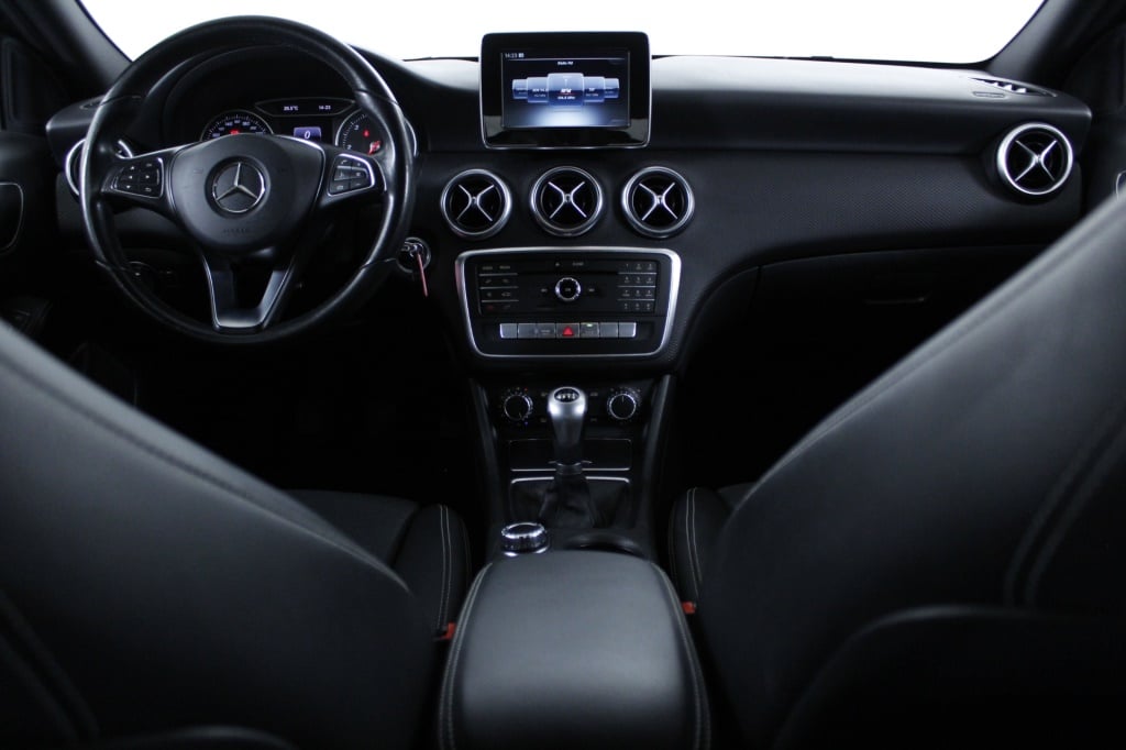 Mercedes-Benz Classe A - 180