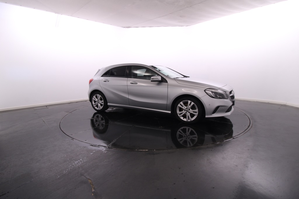 Mercedes-Benz Classe A - 200