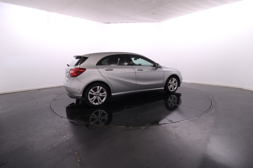 Mercedes-Benz Classe A - 200