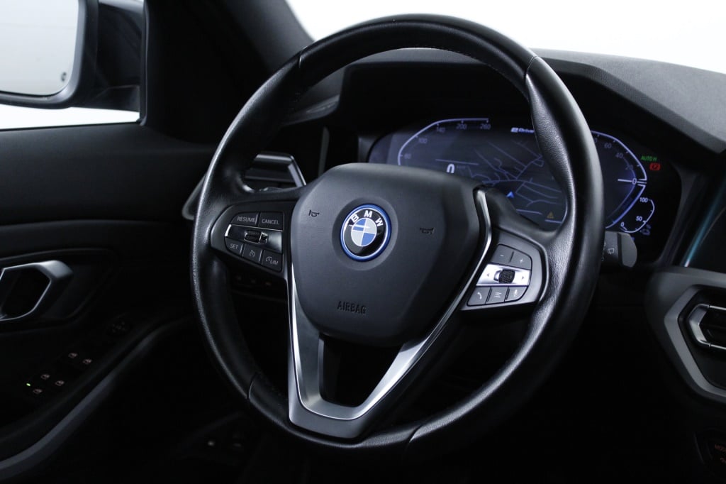 BMW Serie 3 - 320e