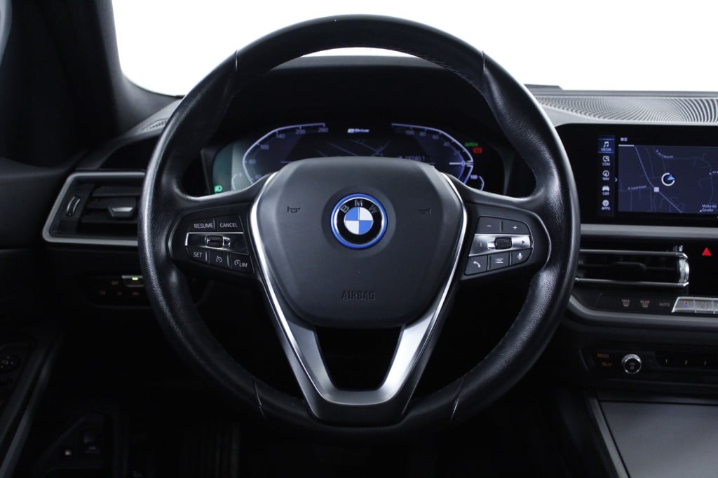BMW Serie 3 - 320e
