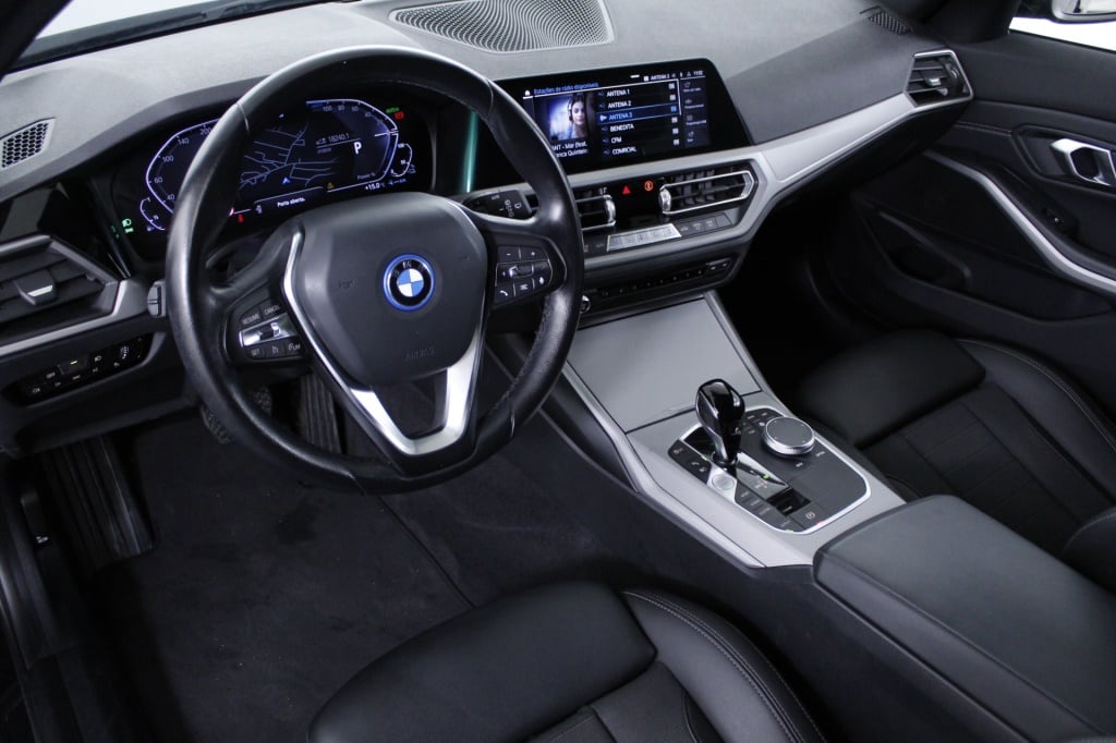 BMW Serie 3 - 320e