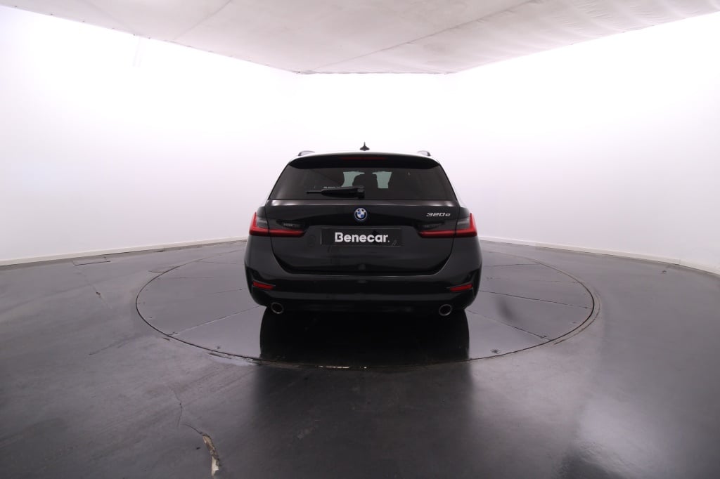 BMW Serie 3 - 320e