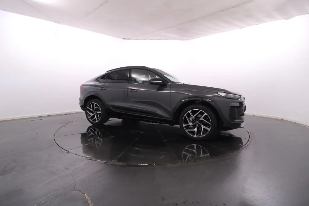 Audi Q6 Sportback e-tron