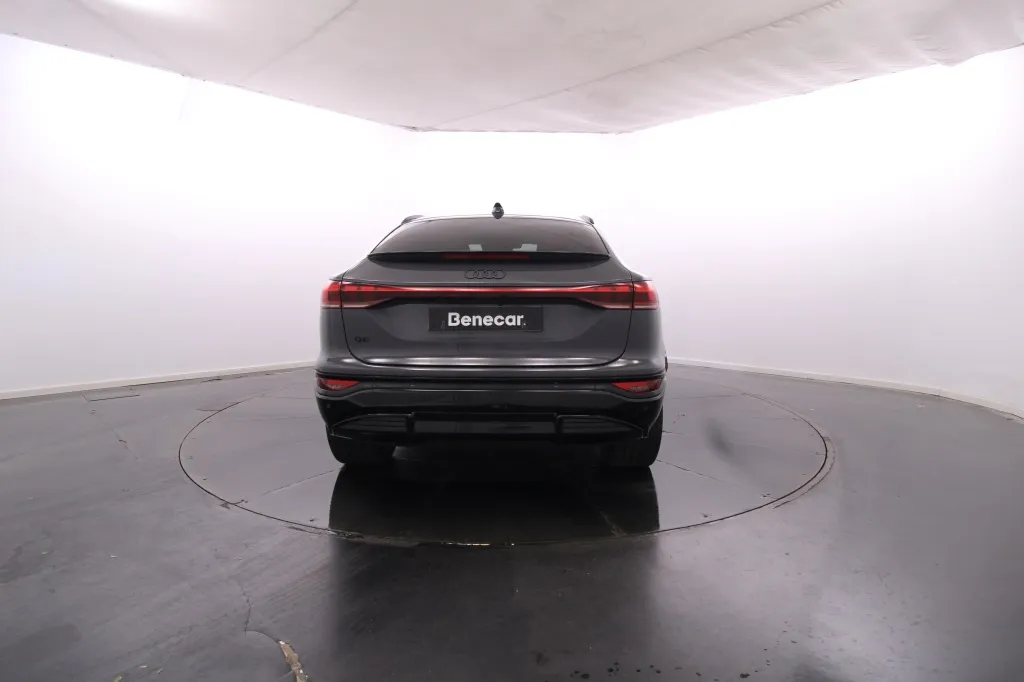 Audi Q6 Sportback e-tron