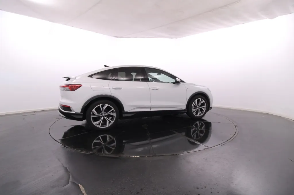 Audi Q4 Sportback e-tron