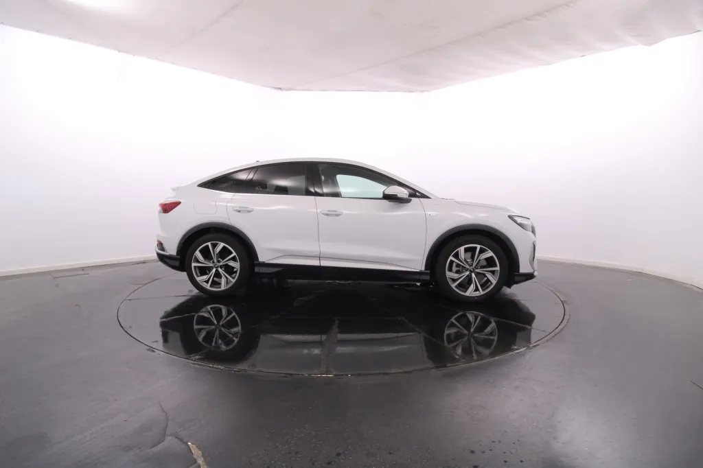 Audi Q4 Sportback e-tron
