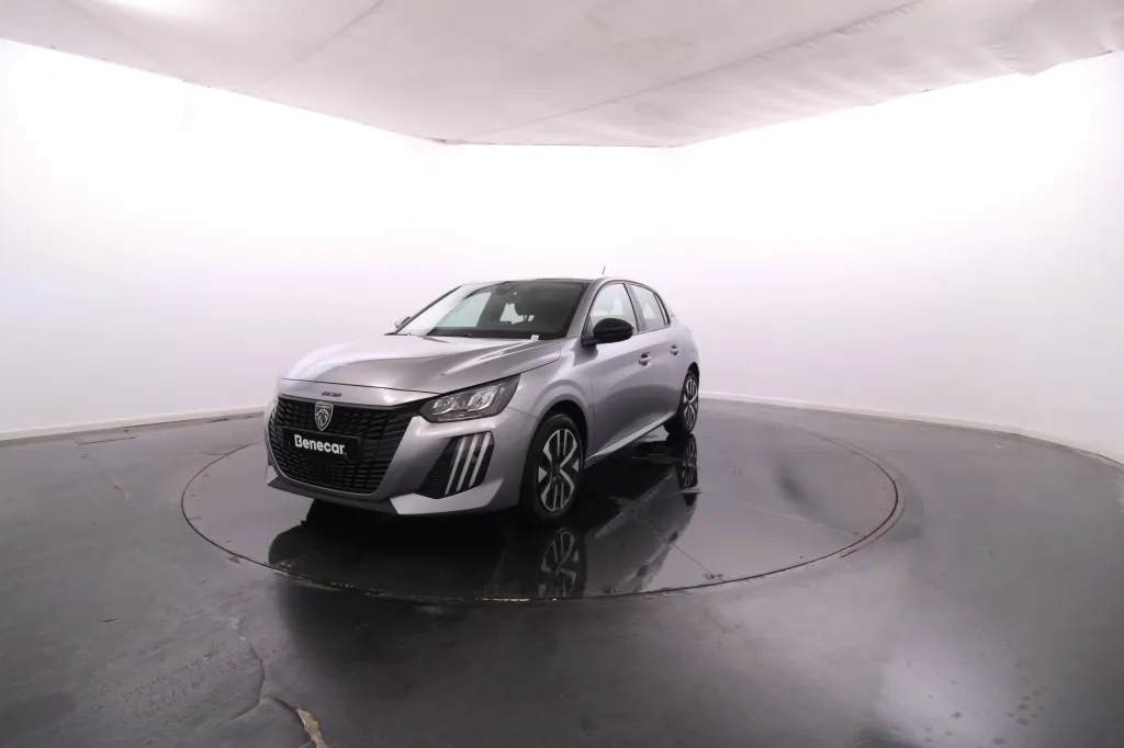 Peugeot e-208