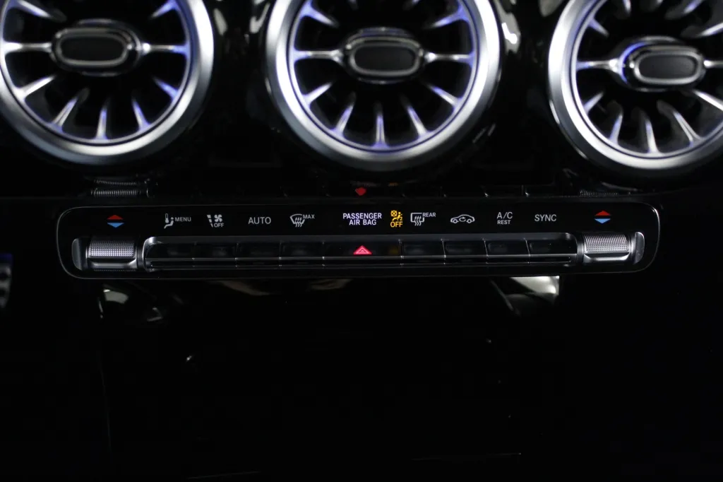 Mercedes-Benz Classe A - 180