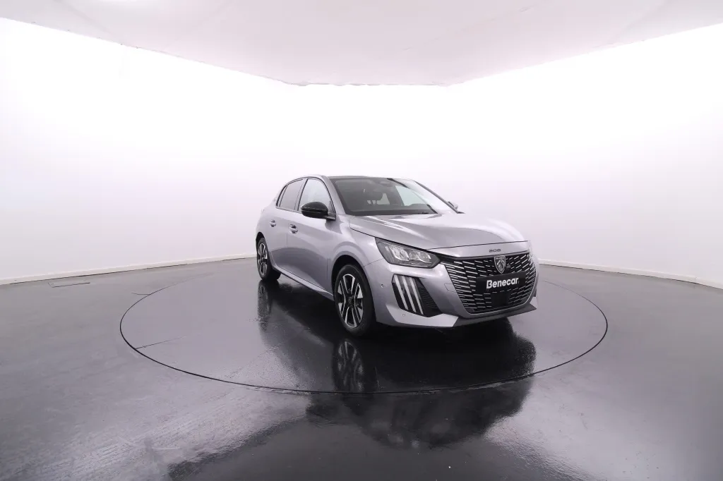Peugeot e-208
