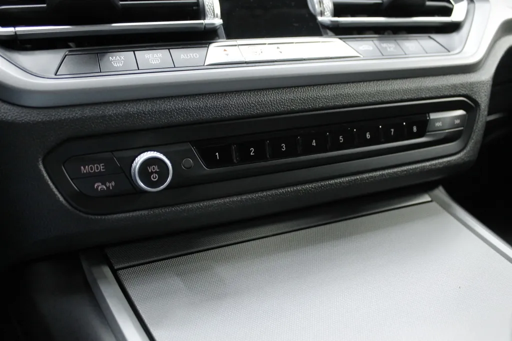 BMW Serie 3 - 330e