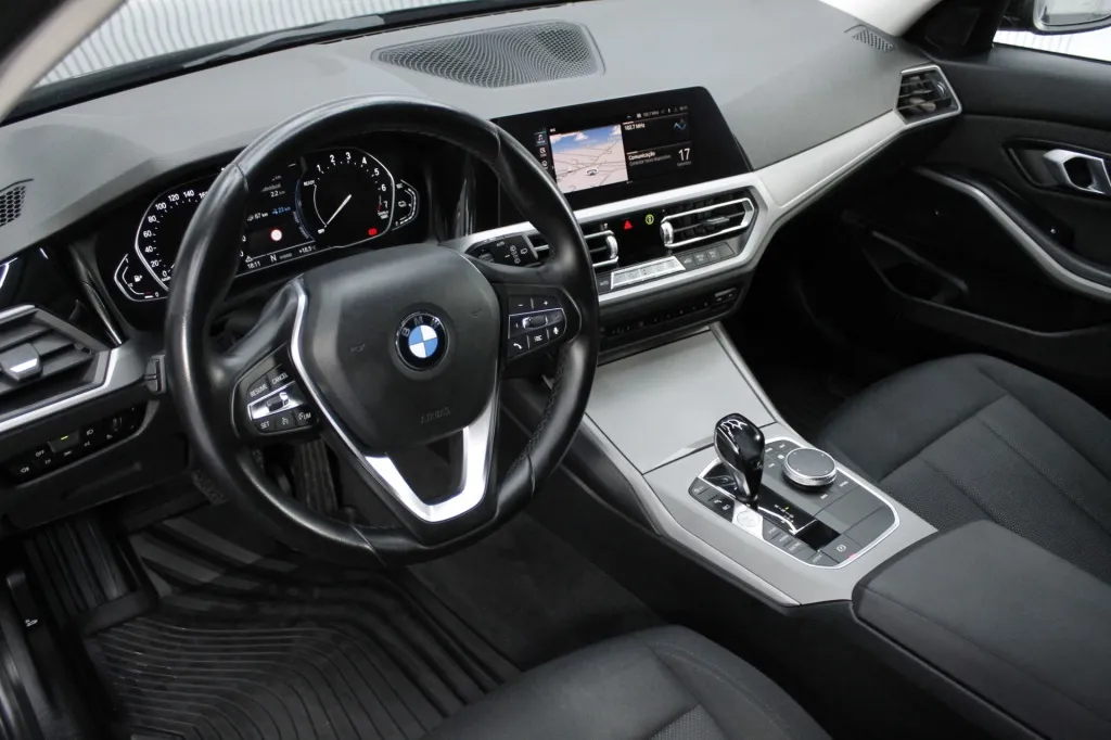 BMW Serie 3 - 330e