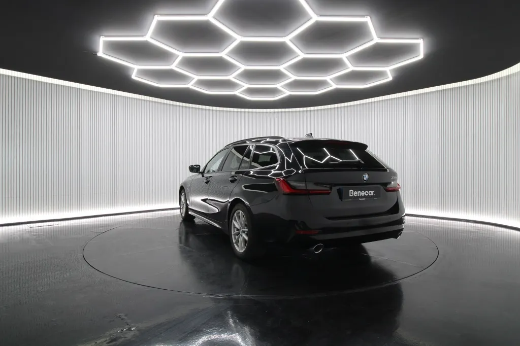 BMW Serie 3 - 330e