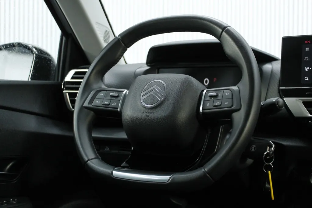 Citroen C4 X