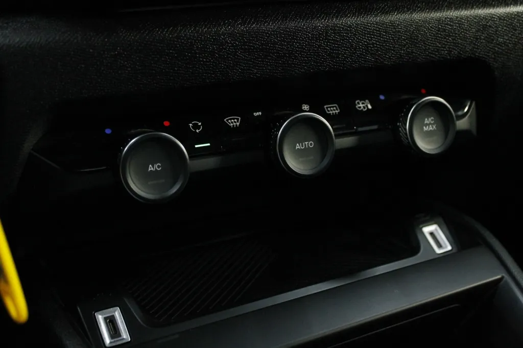 Citroen C4 X