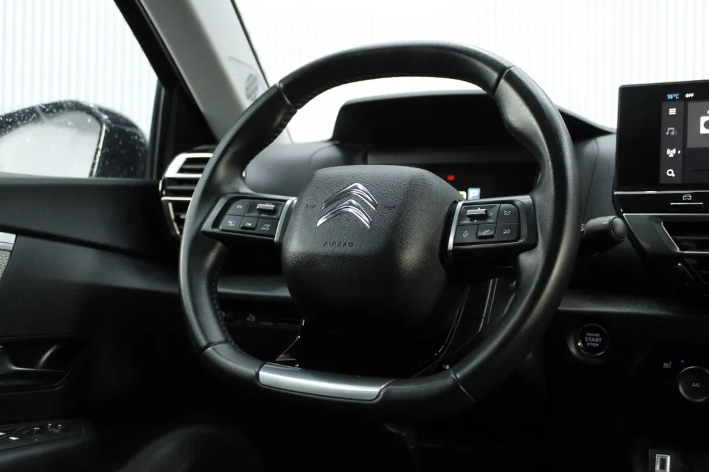 Citroen e-C4X
