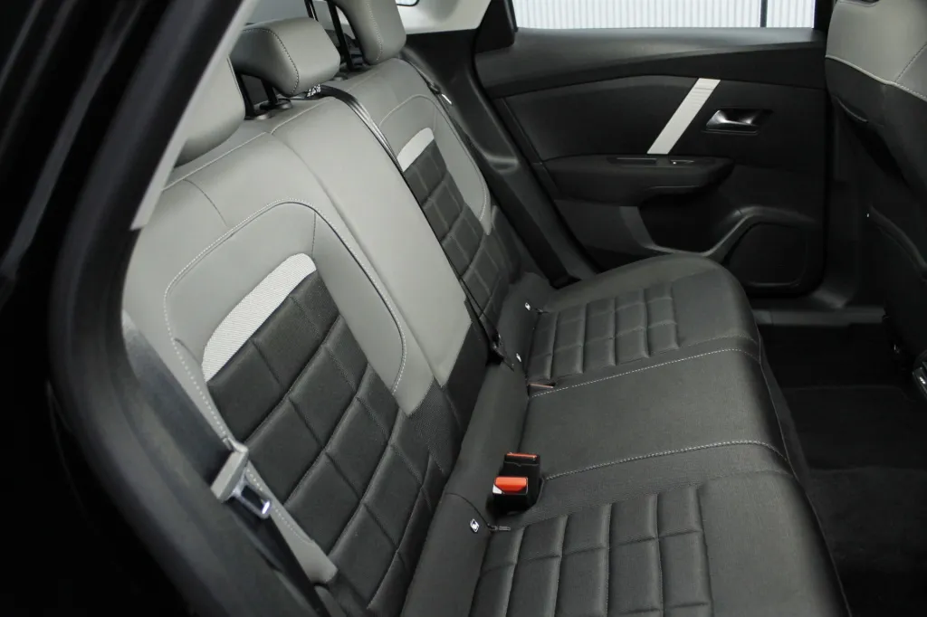Citroen e-C4X