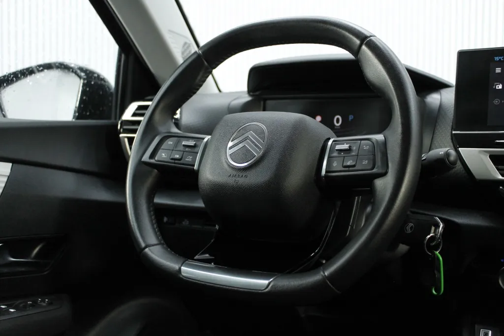 Citroen e-C4X