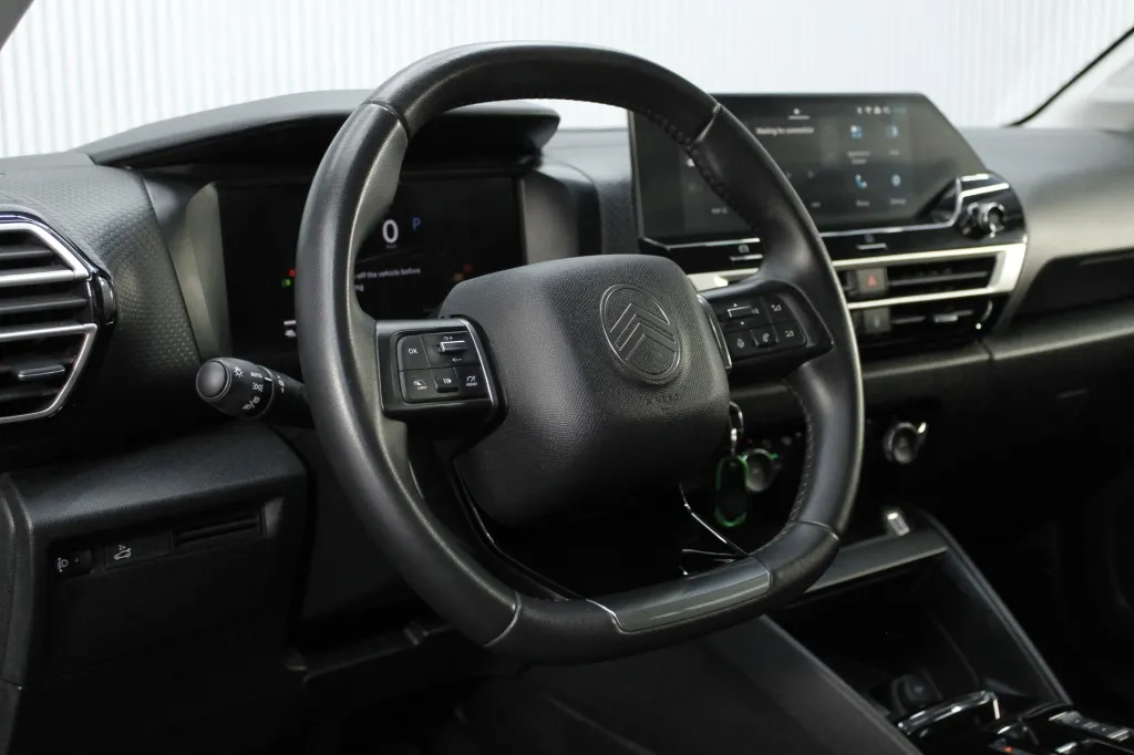 Citroen e-C4X