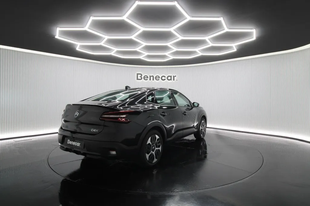 Citroen e-C4X