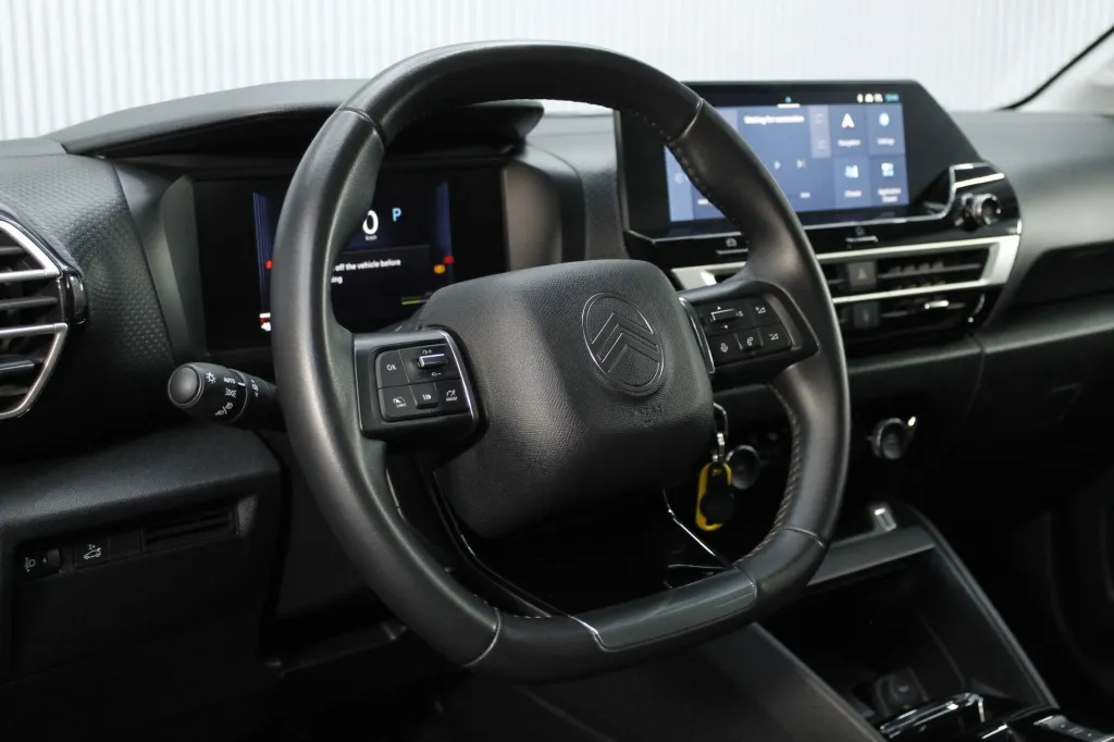Citroen e-C4X