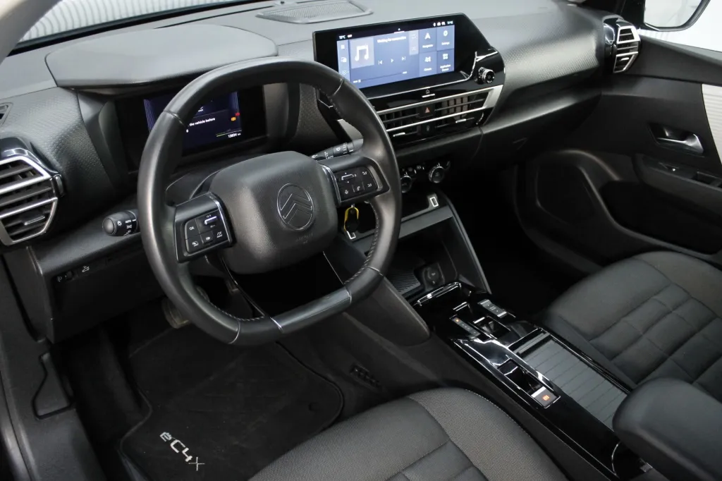 Citroen e-C4X