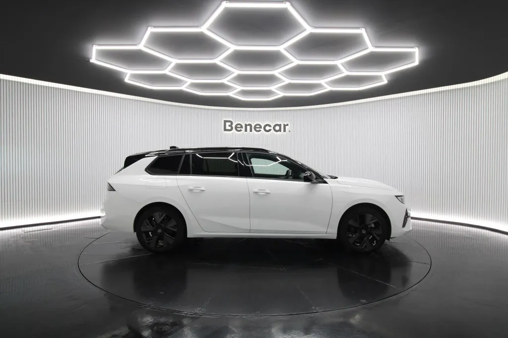 Opel Astra Sports Tourer