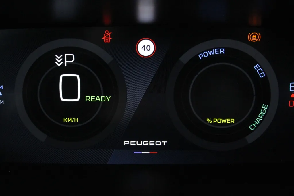 Peugeot e-308 SW