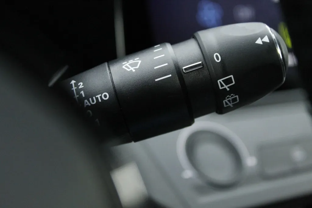Peugeot e-308 SW