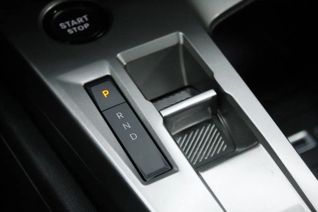 Peugeot e-308 SW