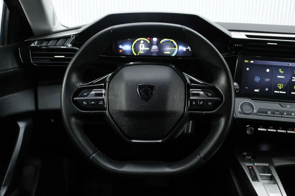 Peugeot e-308 SW
