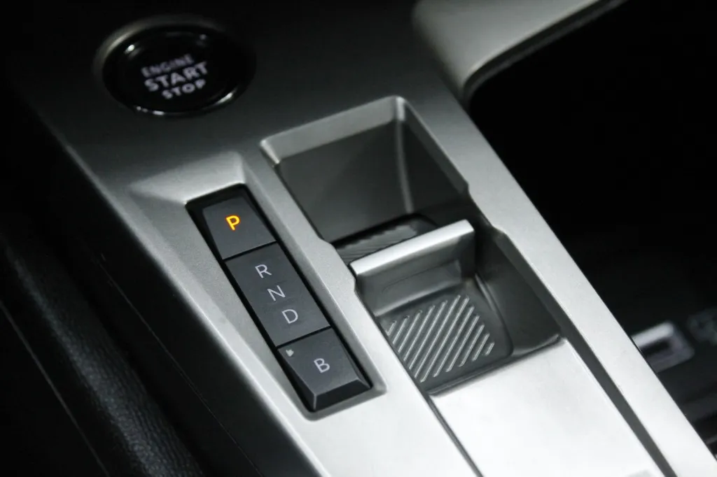 Peugeot e-308 SW
