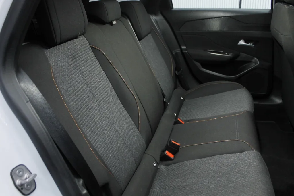 Peugeot e-308 SW