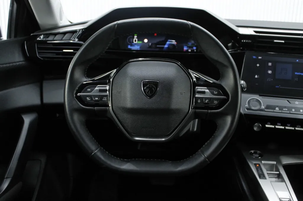 Peugeot e-308 SW